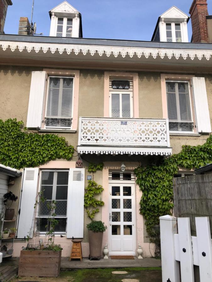 Villa Isabelle Arromanches-les-Bains Exterior photo